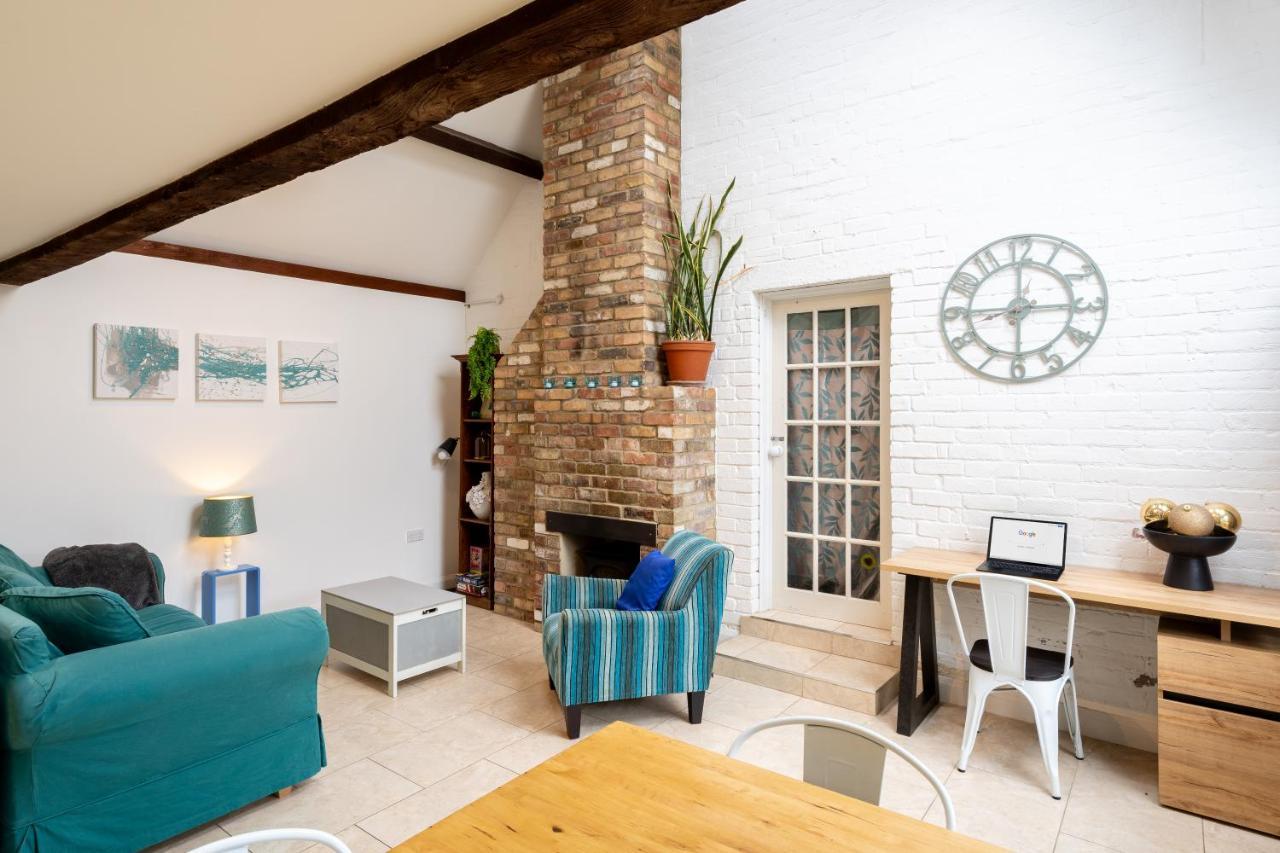Colthorn Farm Cottage By Aryas Properties - Oxford Dış mekan fotoğraf