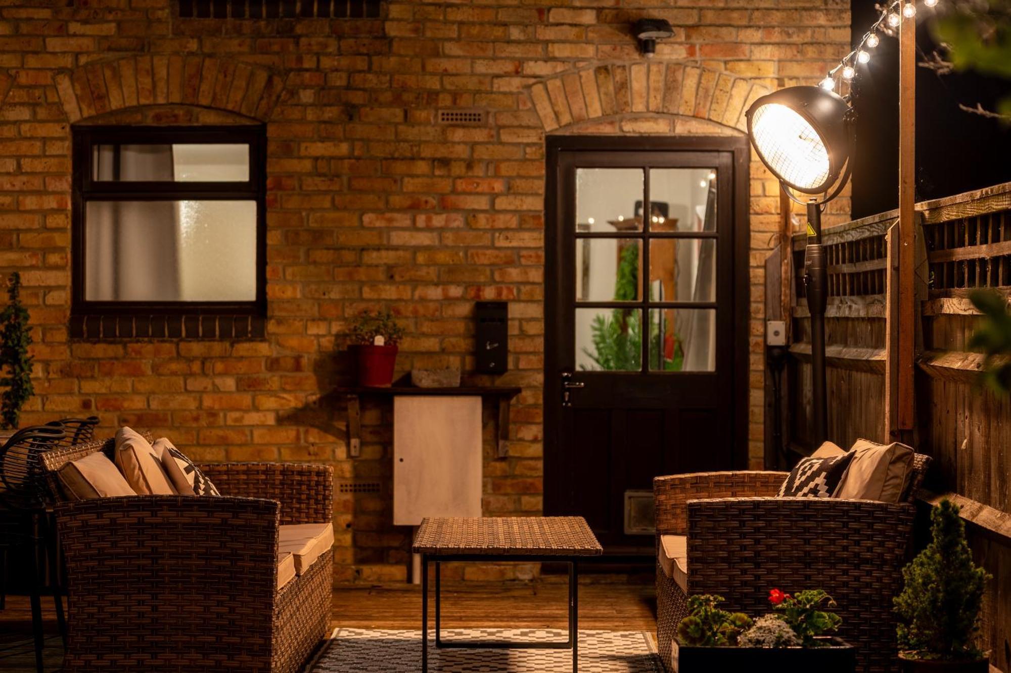 Colthorn Farm Cottage By Aryas Properties - Oxford Dış mekan fotoğraf